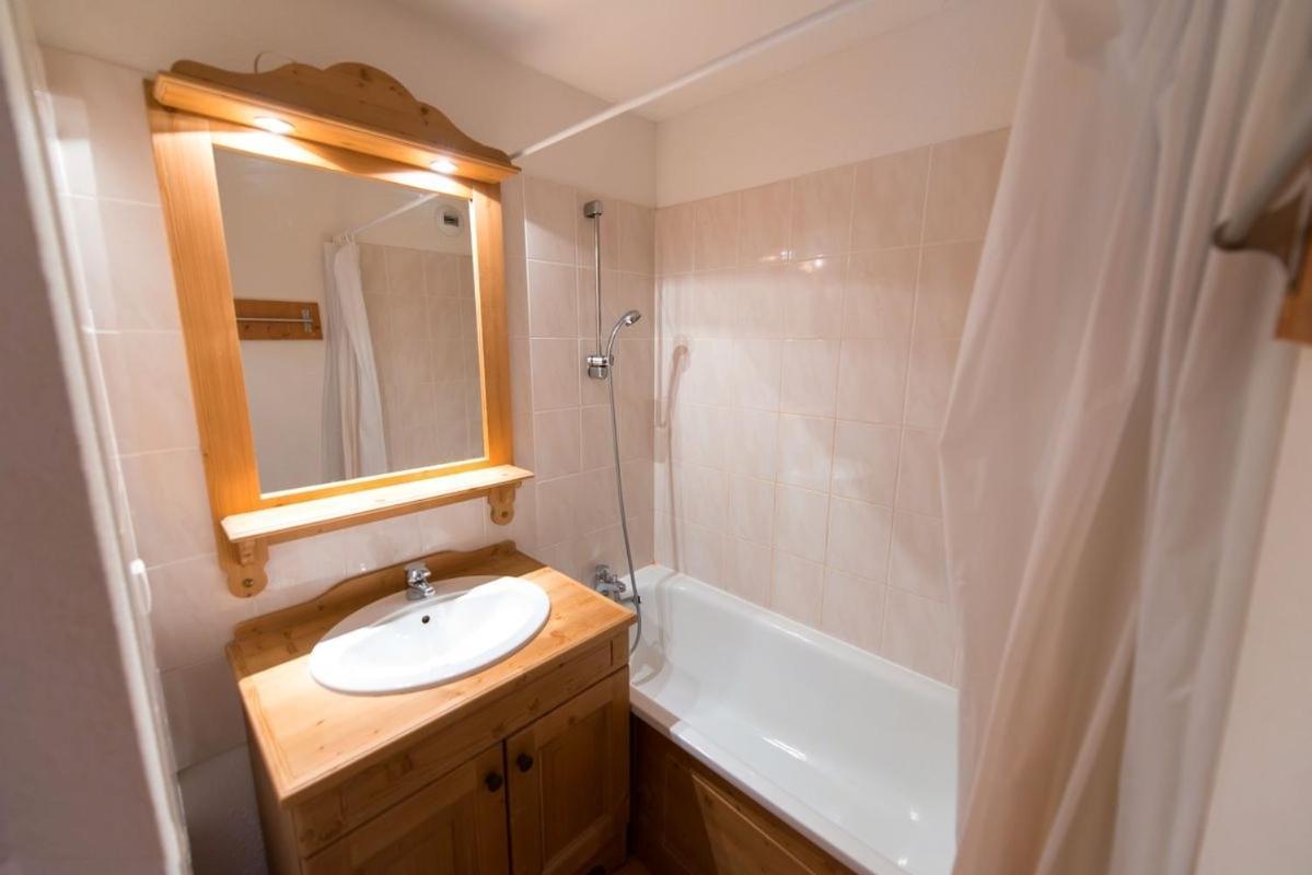 Les Petits Eterlous Appartement T3 36M2 A Puy St Vincent 1800 Alpes Du Sud 6 Personnes Parking Prive Couvert Пюи-Сен-Венсан Экстерьер фото